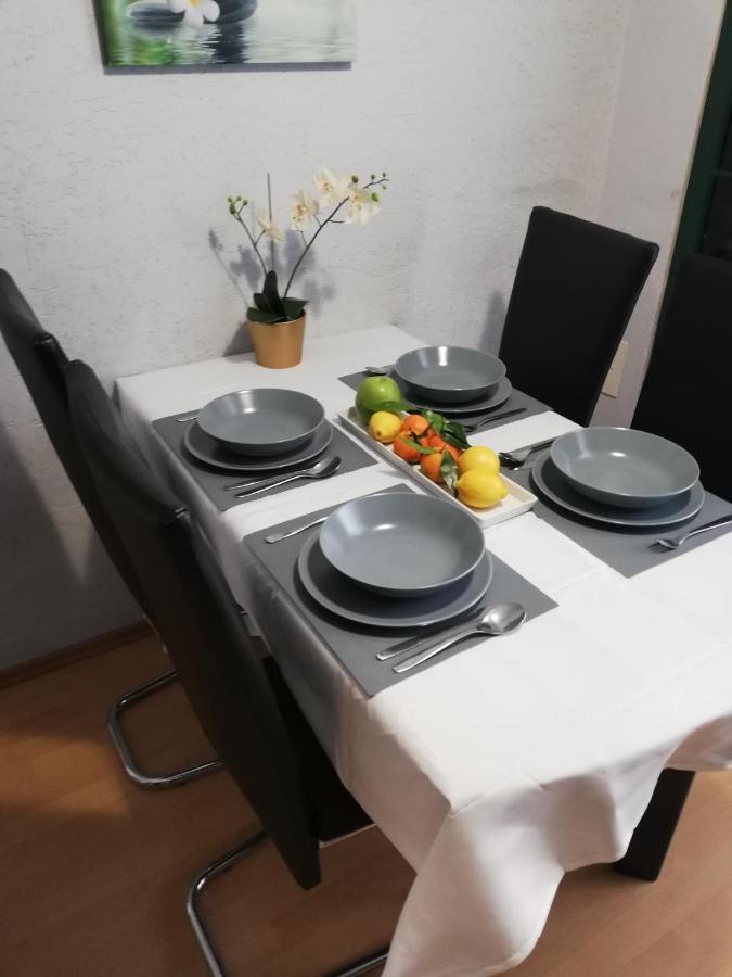 Apartment Karolina براغ المظهر الخارجي الصورة